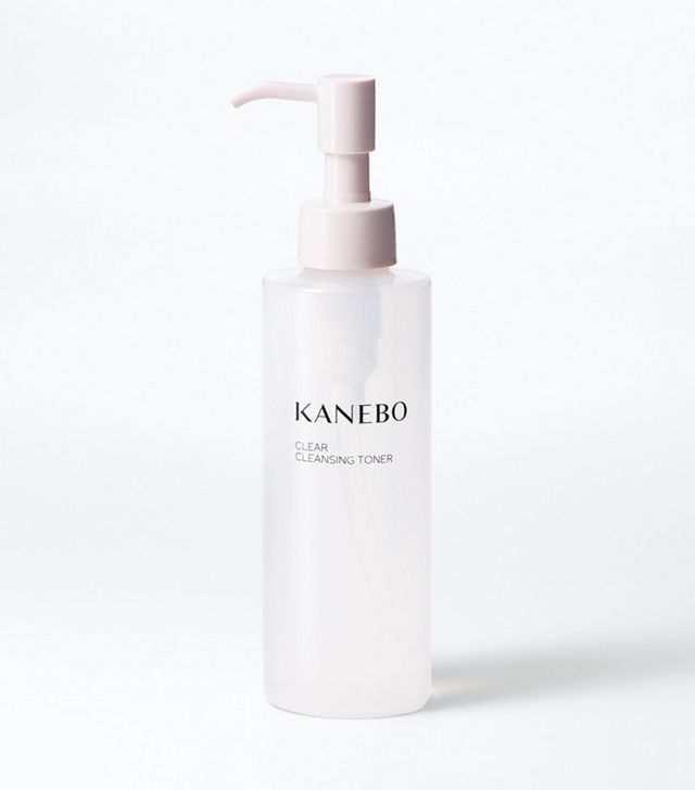 Nước tẩy trang Kanebo Clear Cleansing Toner 180ml