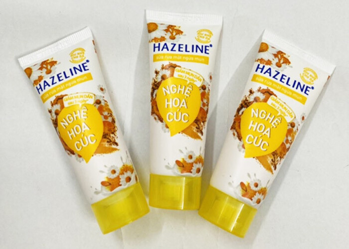 sữa rửa mặt hazeline nghệ hoa cúc