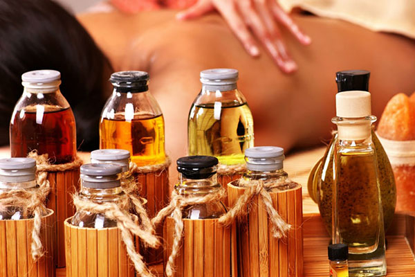 Các loại tinh dầu massage tốt cho sức khỏe