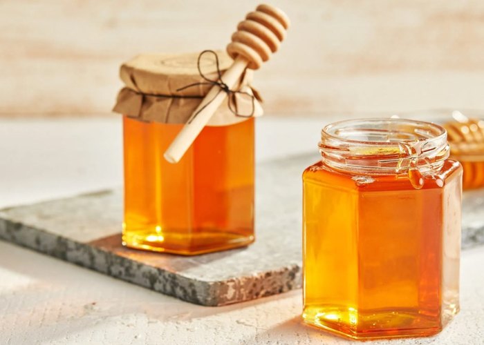 Cách rửa mặt bằng mật ong cùng các nguyên liệu khác