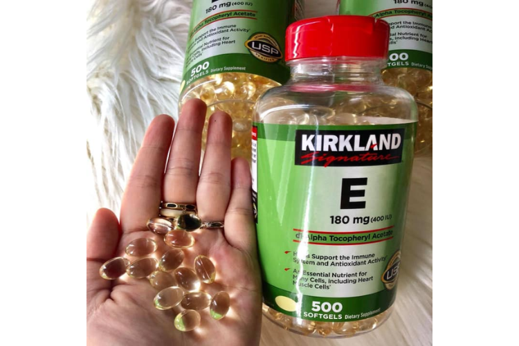 Không nên sử dụng vitamin E Kirkland hết hạn