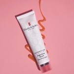 Review kem dưỡng môi Elizabeth Arden