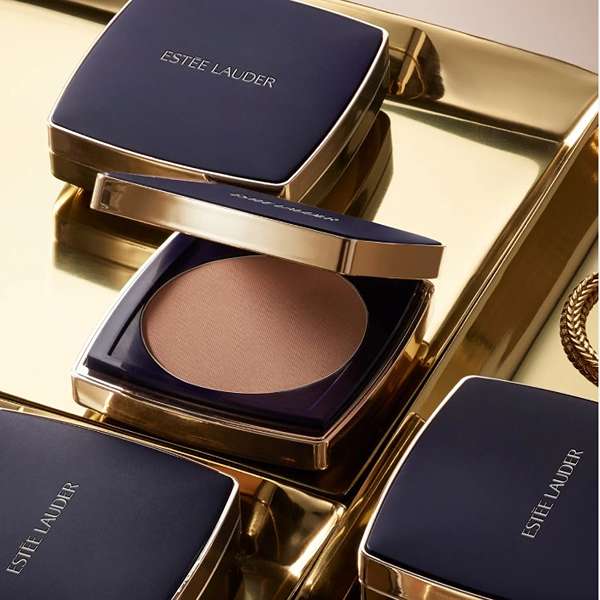 Review phấn nền Estee Lauder có tốt không? 