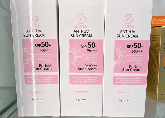 Review kem chống nắng J.Vita ANTI-UV Sun Cream có tốt không?